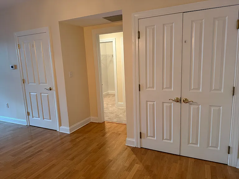 248 Albion St #312 — Photo 10