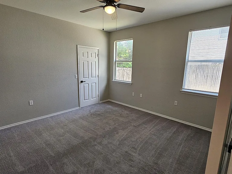 7617 Bennett Ave #B — Photo 6
