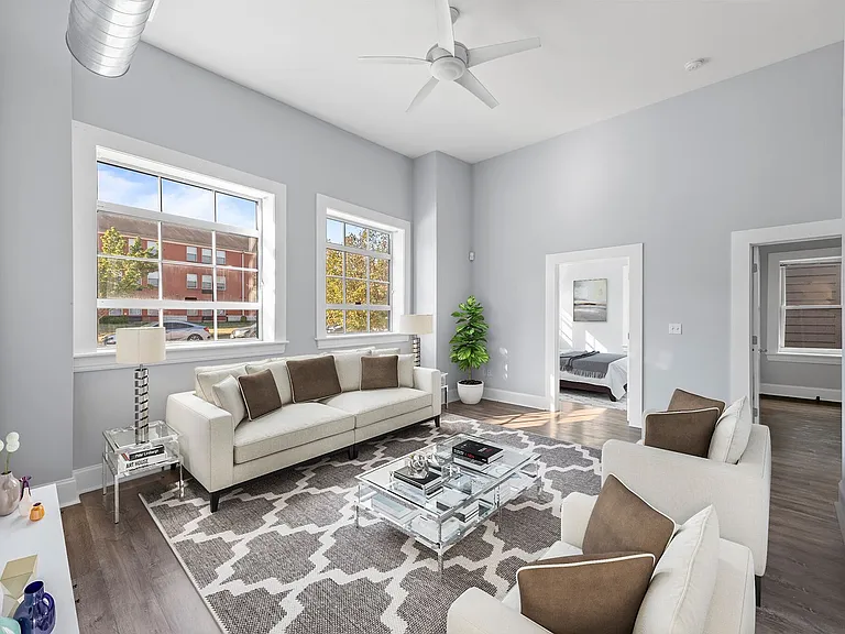3305 Park Avenue — Photo 12