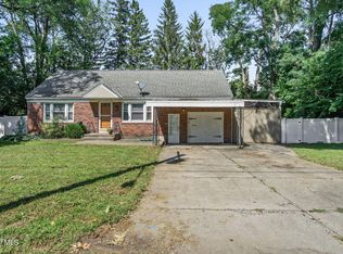 2031 Gray Street, Schenectady, NY 12306