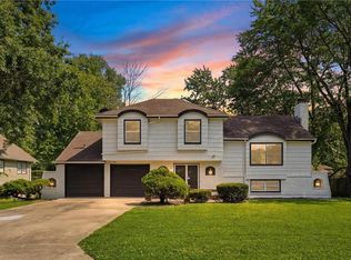 6901 E 127th Ter, Grandview, MO 64030