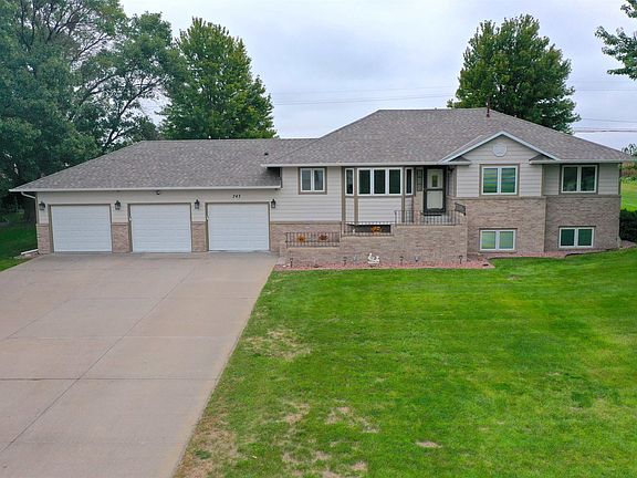 2nd image of 747 Madden Rd