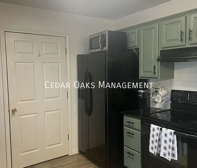 1139 S Camellia Ln — Photo 4