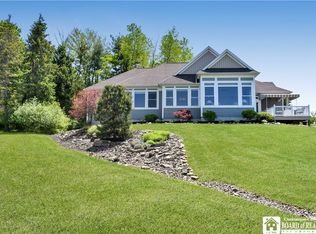 2706 Cove Cir E, Ashville, NY 14710