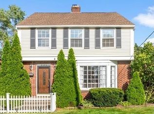 2893 Lakeview Ave, Rocky River, OH 44116
