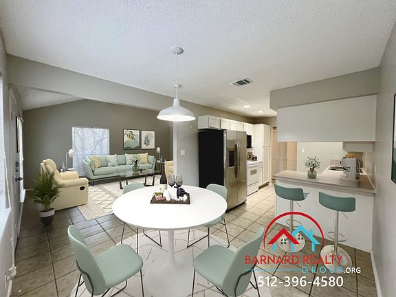 4th image of 119 Crest Dr