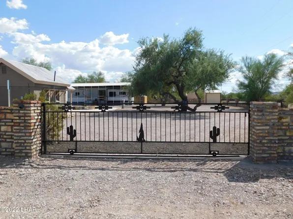 255 W Camel Ln, Quartzsite, AZ 85346