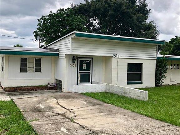 2nd image of 765 Prado Grande Ave