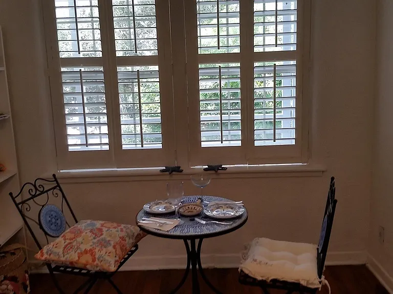 512 Phoenix Ave #3 — Photo 5