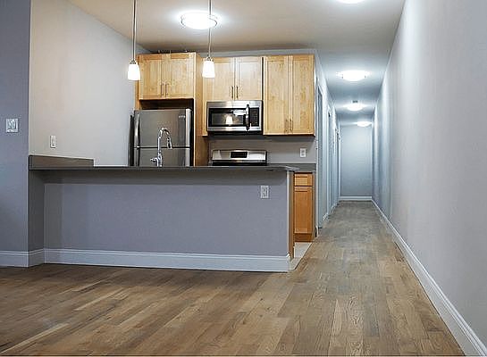1st image of 550 W 140th St #22