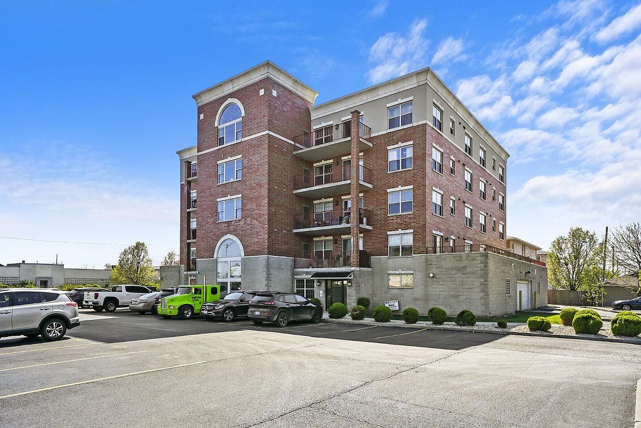 6636 W 65th St, Chicago, IL 60638 Zillow