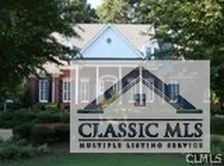 1071 Meriweather Dr, Bogart, GA
