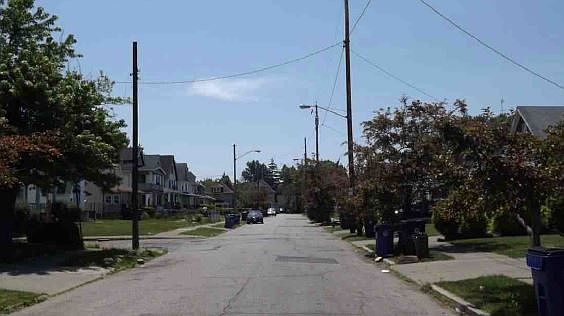 2nd image of 4265 E 128th St