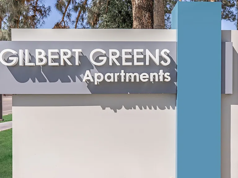 Gilbert Greens — Photo 6