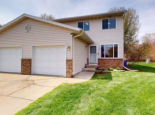 330 10th Ave NW, Byron, MN 55920