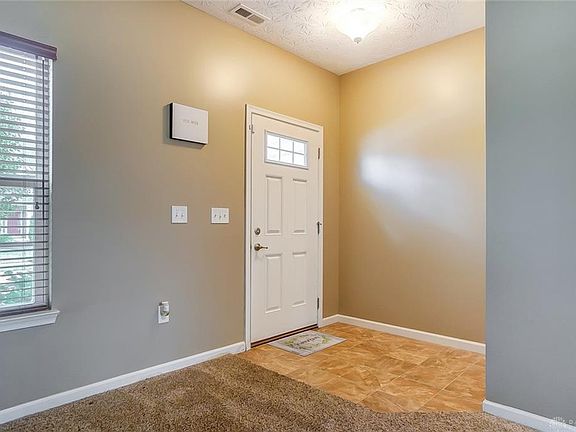 5th image of 538 Recess Dr