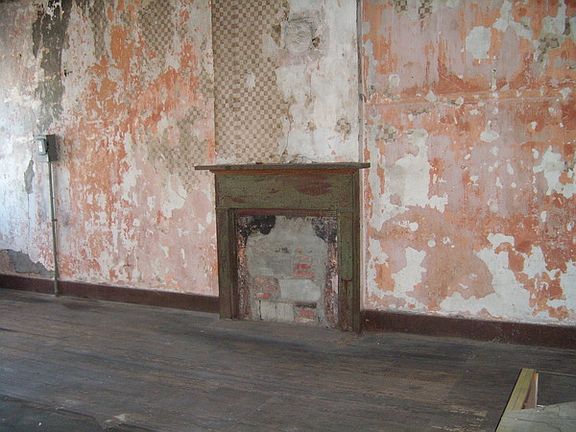 2nd image of 116 Market St