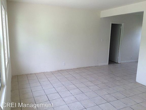 4th image of 1353 W 109th Pl