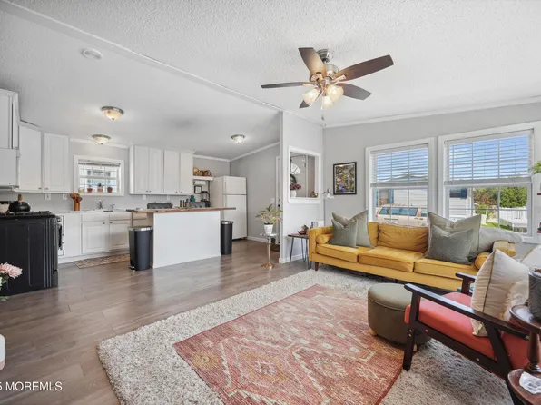 1820 Route 35 #37, Wall, NJ 07719