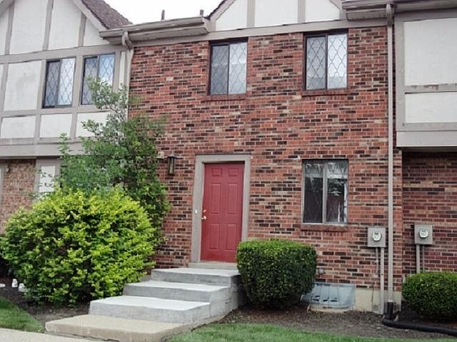 1st image of 483 Glencoe Ct