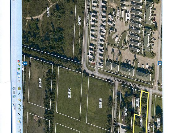 5th image of 2114 California Avenue