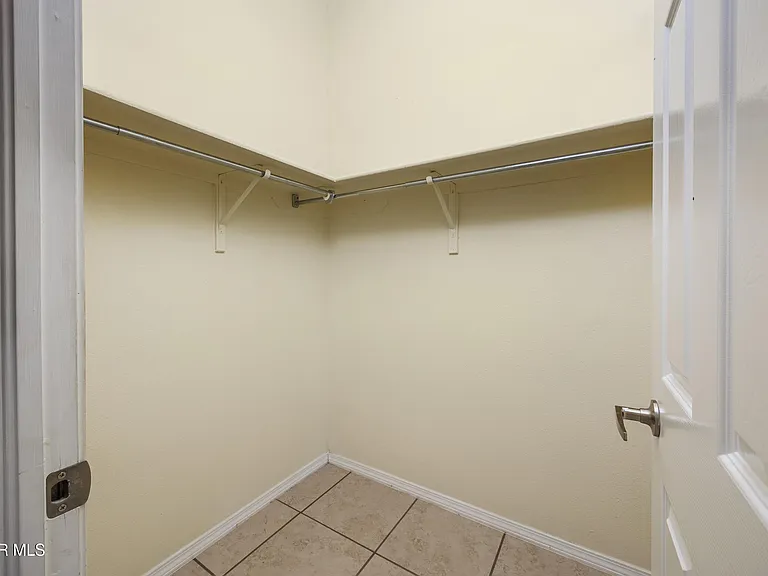 4120 Olympic Ave #B — Photo 15