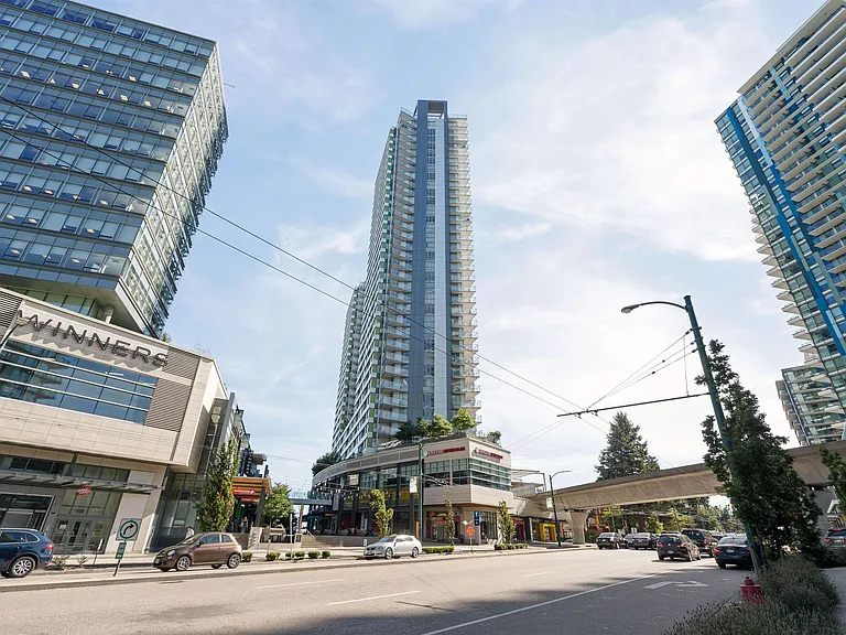 488 SW Marine Dr #1107 — Photo 15