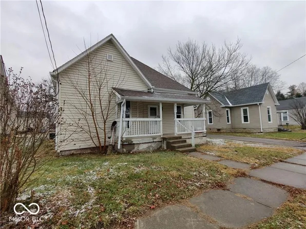 844 W Franklin St, Shelbyville, IN 46176