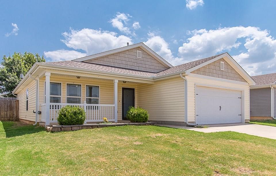 1st image of 15320 Nightshade Dr