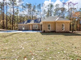 169 Chinquapin Pass, Dadeville, AL 36853