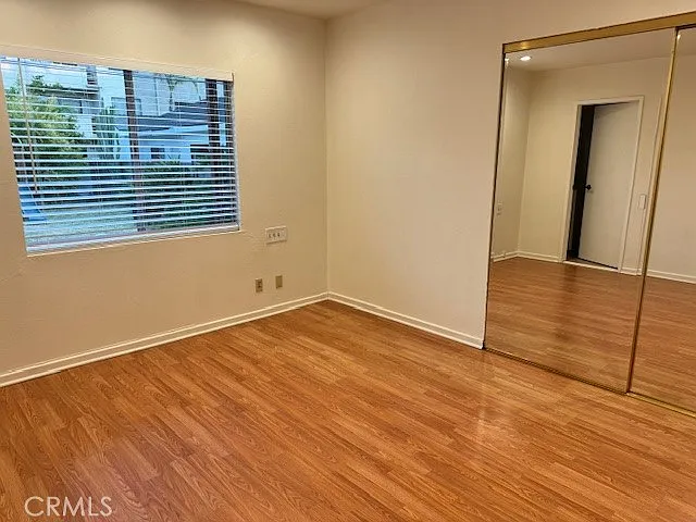 430 Ivy St — Photo 9