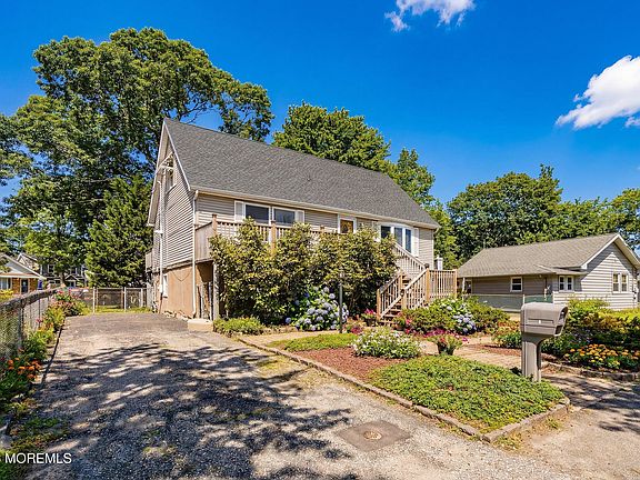 4th image of 2 Gilford Place