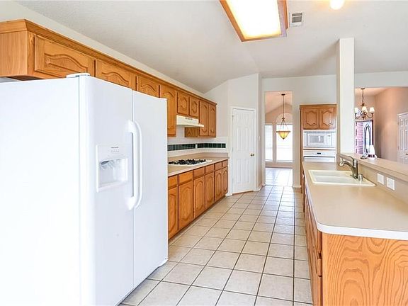 5th image of 5405 Flowerwood Ln