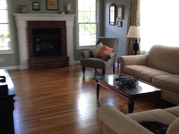 4th image of 13716 Camden Ave