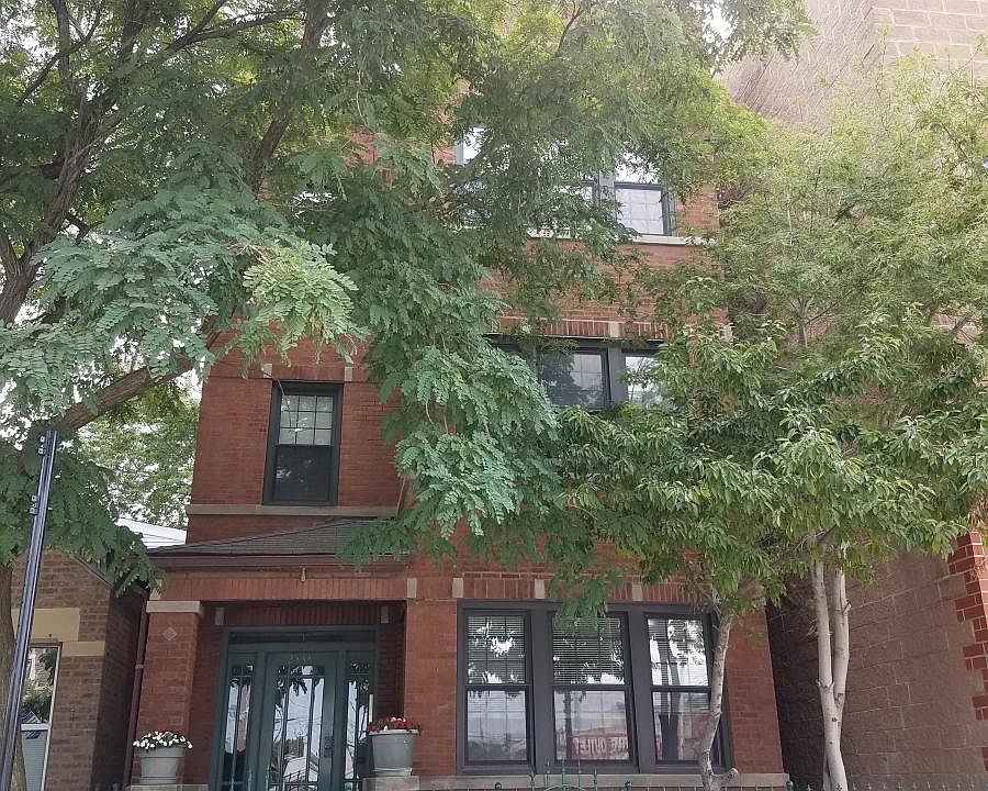 1st image of 2338 N Elston Ave APT 3