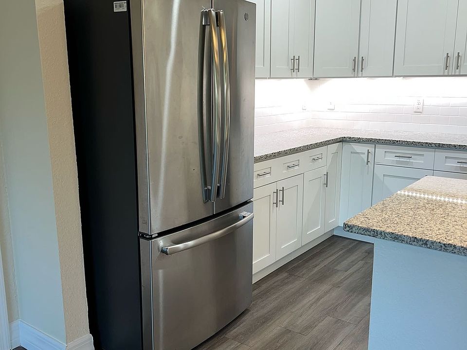 Kitchen Double Door Fridge