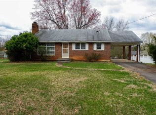 1503 Traylor Ln, Lynchburg, VA