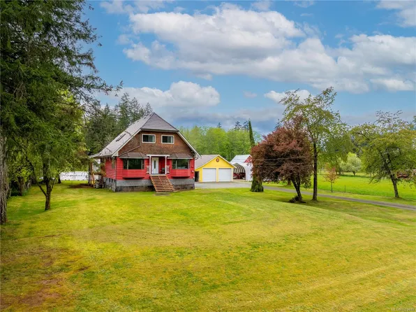 6499 Fitzgerald Rd, Comox Valley, BC V9J 1N7