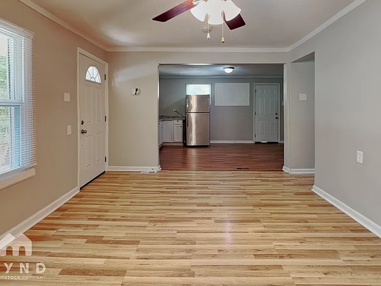 2109 Dove Tree Ln — Photo 6