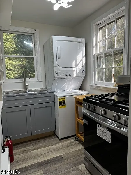 1 bed, 1.0 bath, $2,500 — Photo 3
