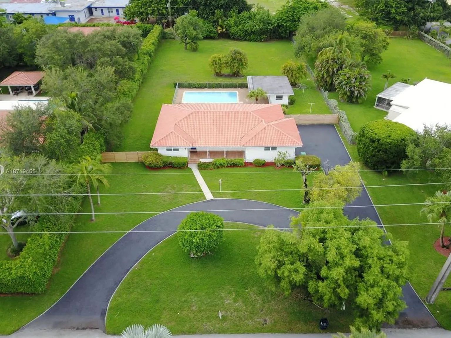 3 bed, 1748 sqft, $5,500 — Photo 3