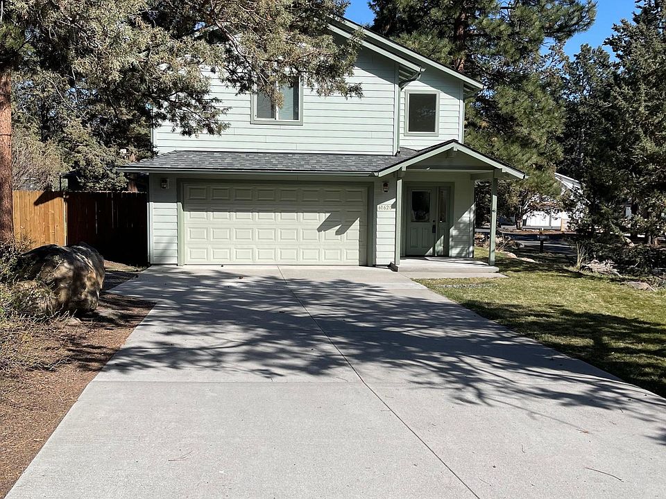 1st image of 61620 Cherrywood Ln