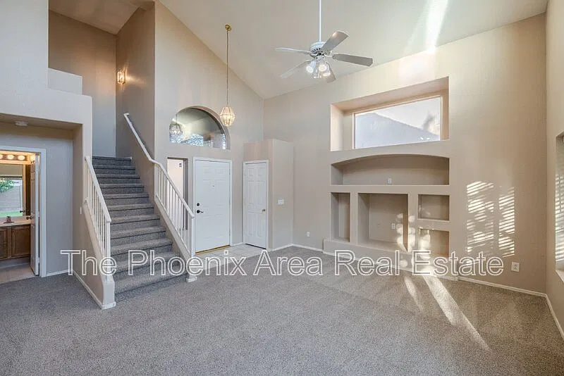3 bed, 2.5 bath, 1521 sqft, $2,000 — Photo 4