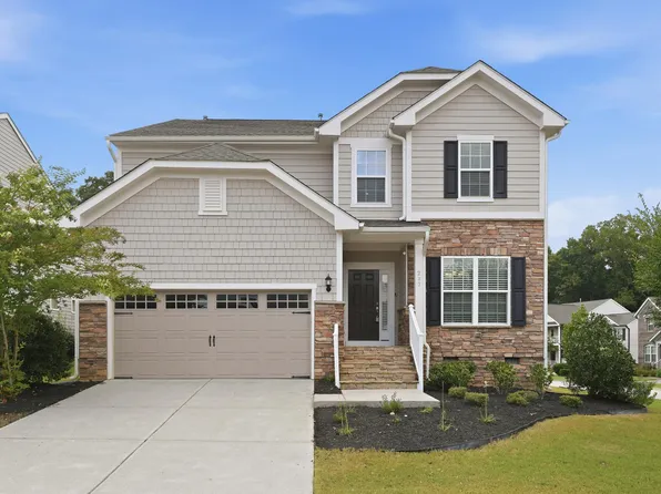 237 Oakmere Dr, Cary, NC 27513