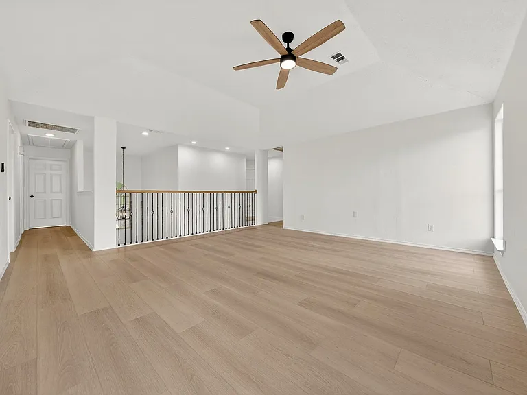 3315 Berzin Ct — Photo 22