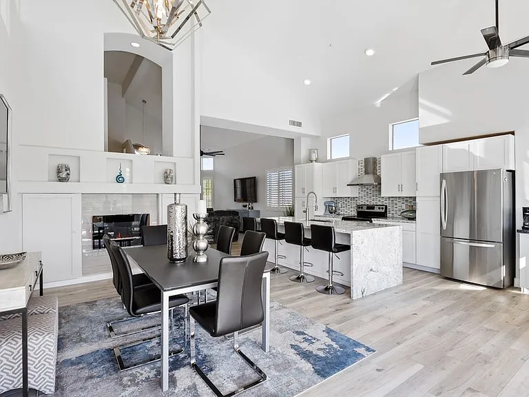 10353 E Karen Dr — Photo 7