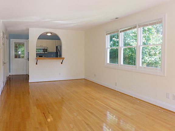 5th image of 515 S Merritt Mill Rd APT H