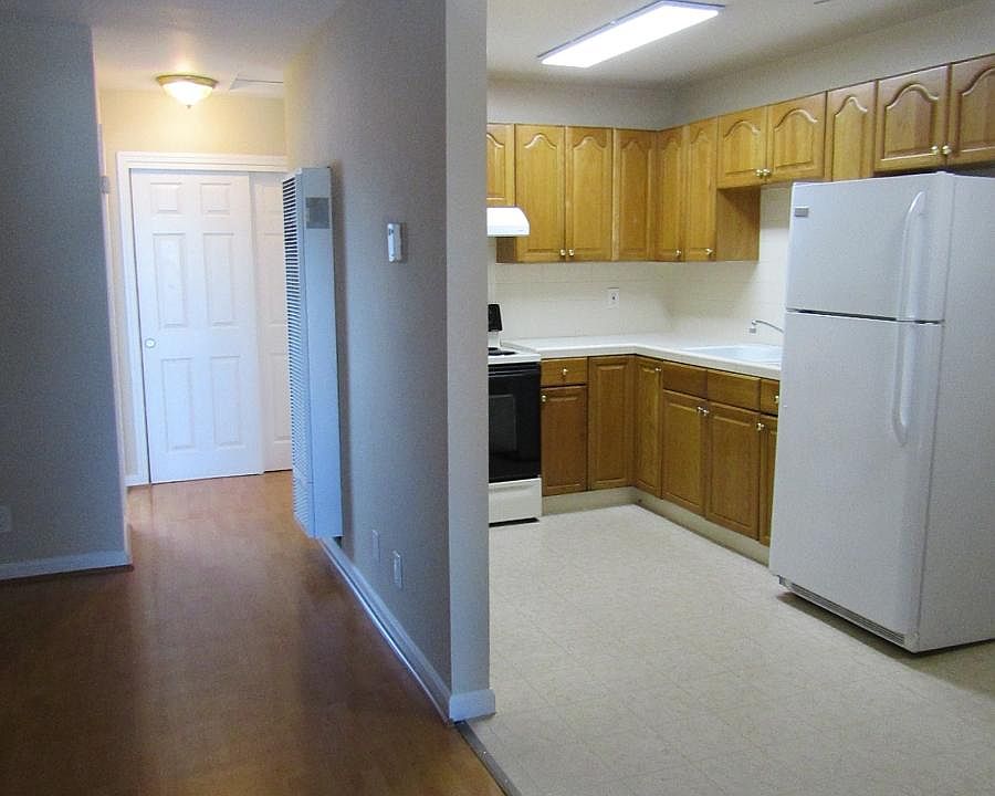 1st image of 346 Clifton Ave APT 8