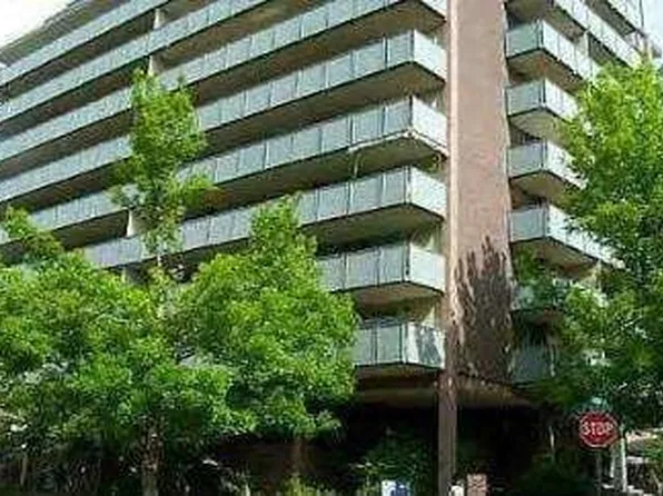 909 N Lafayette St APT 401, Denver, CO 80218