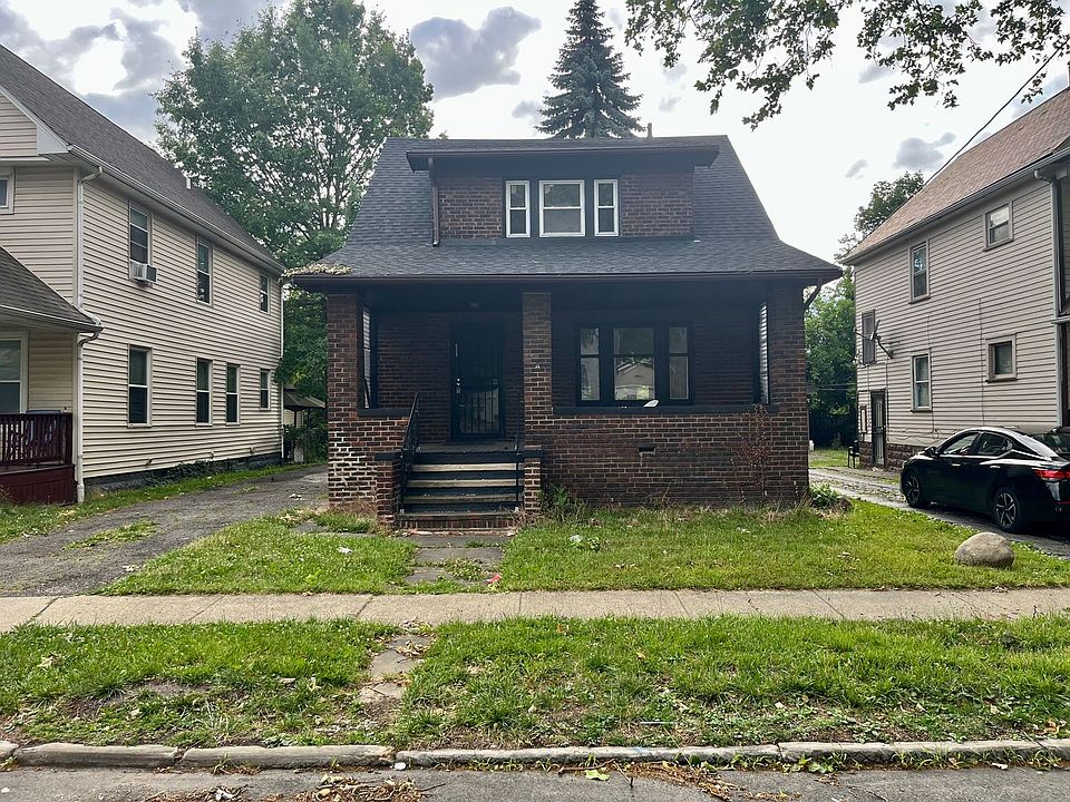 1st image of 2802 E 118th St